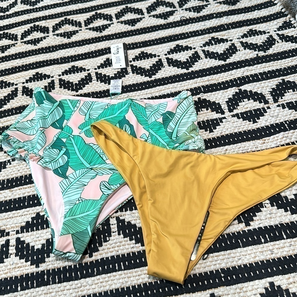 Nwt 2 piece bundle bathing suit bottoms XL
